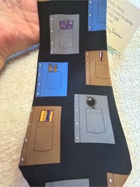 🎁3 for $3 - Novelty Pocket-Print Tie